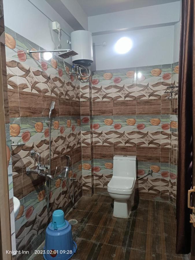 Hotel Knight Inn Airport Гувахати Экстерьер фото