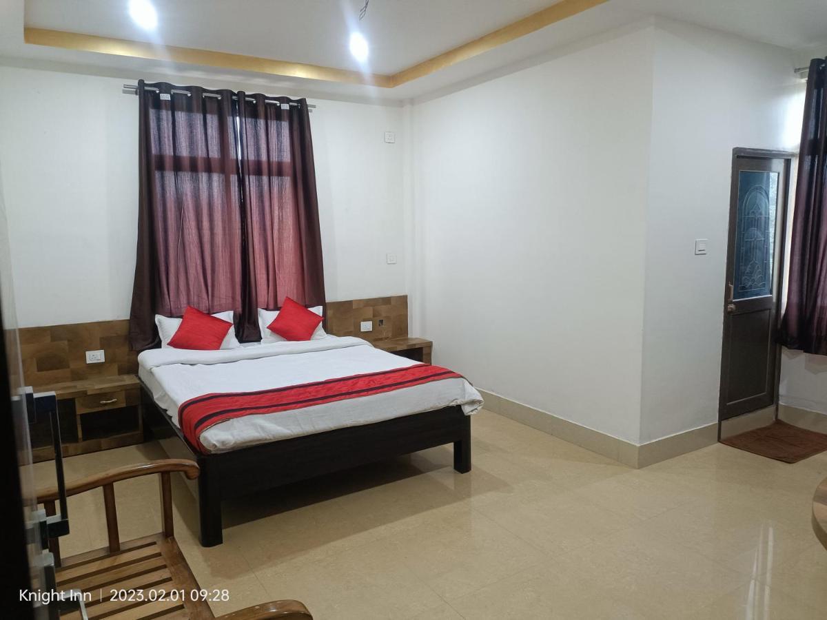 Hotel Knight Inn Airport Гувахати Экстерьер фото